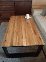 Stolik w stylu industrialnym